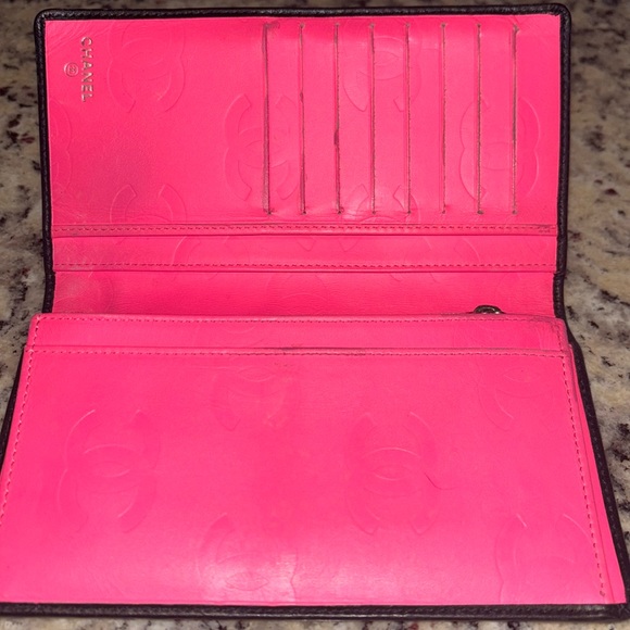 Chanel Cambon Bifold Long Lambskin Wallet w/Auth Card, Dustbag and Chanel Ribbon - Picture 7 of 14